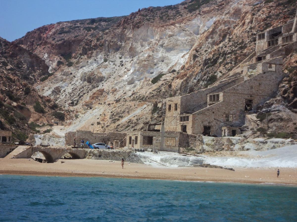 Bella Vista Hotell Adamantas  Exteriör bild